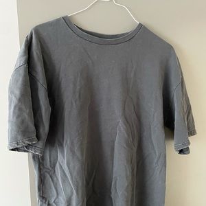 Retro, distressed men’s cotton XL tshirt